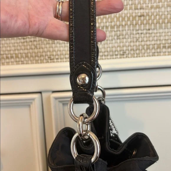 Coach Poppy Black Drawstring Bucket Bag EUC - Picture 11 of 16